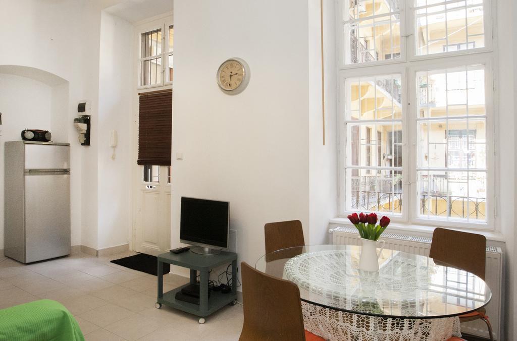 Carolyn Apartman In The Old City Lejlighed Budapest Eksteriør billede